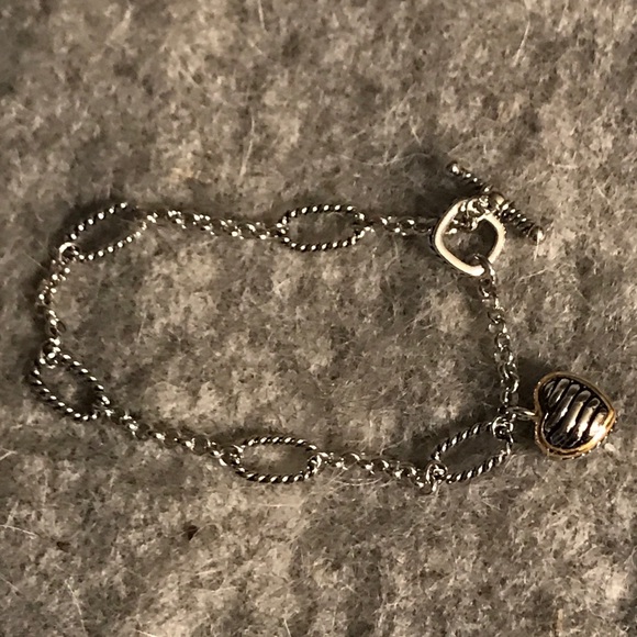 Heart Charm Toggle Bracelet - Picture 2 of 2